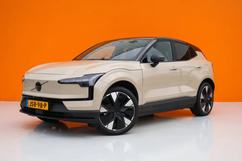 Volvo EX30 (2025)