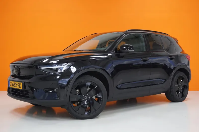 Volvo XC40 (2024)