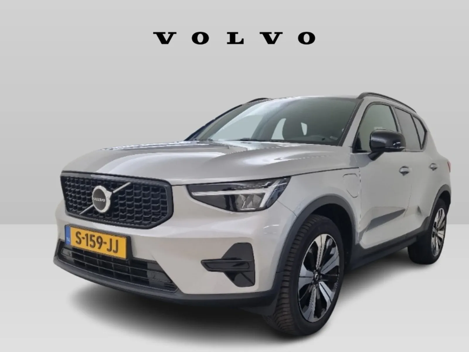 Volvo XC40 (2023) — foto 1