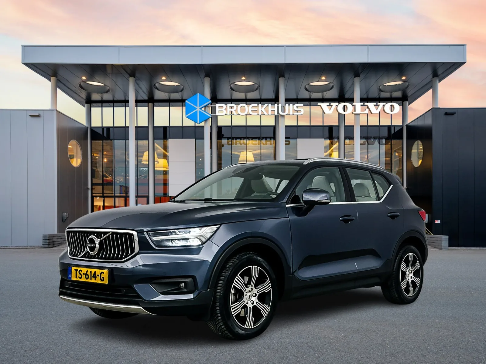 Volvo XC40 (2018) — foto 1