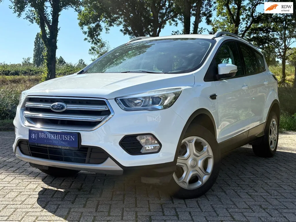 Ford Kuga (2018) — foto 1