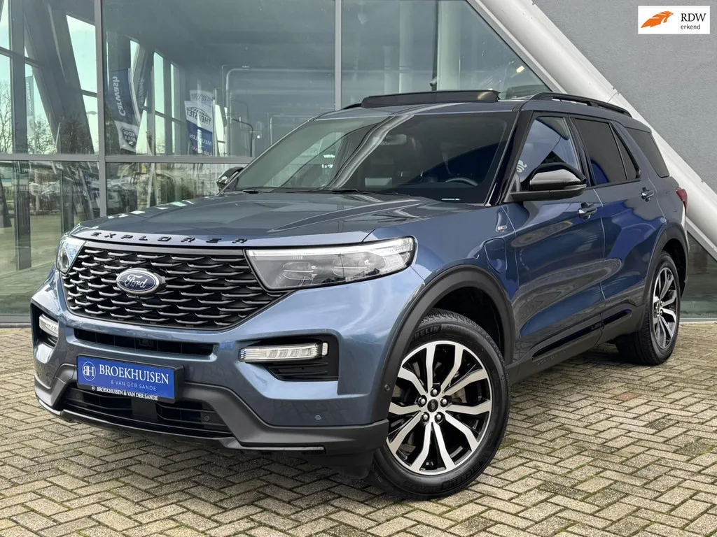 Ford Explorer (2020) — foto 1