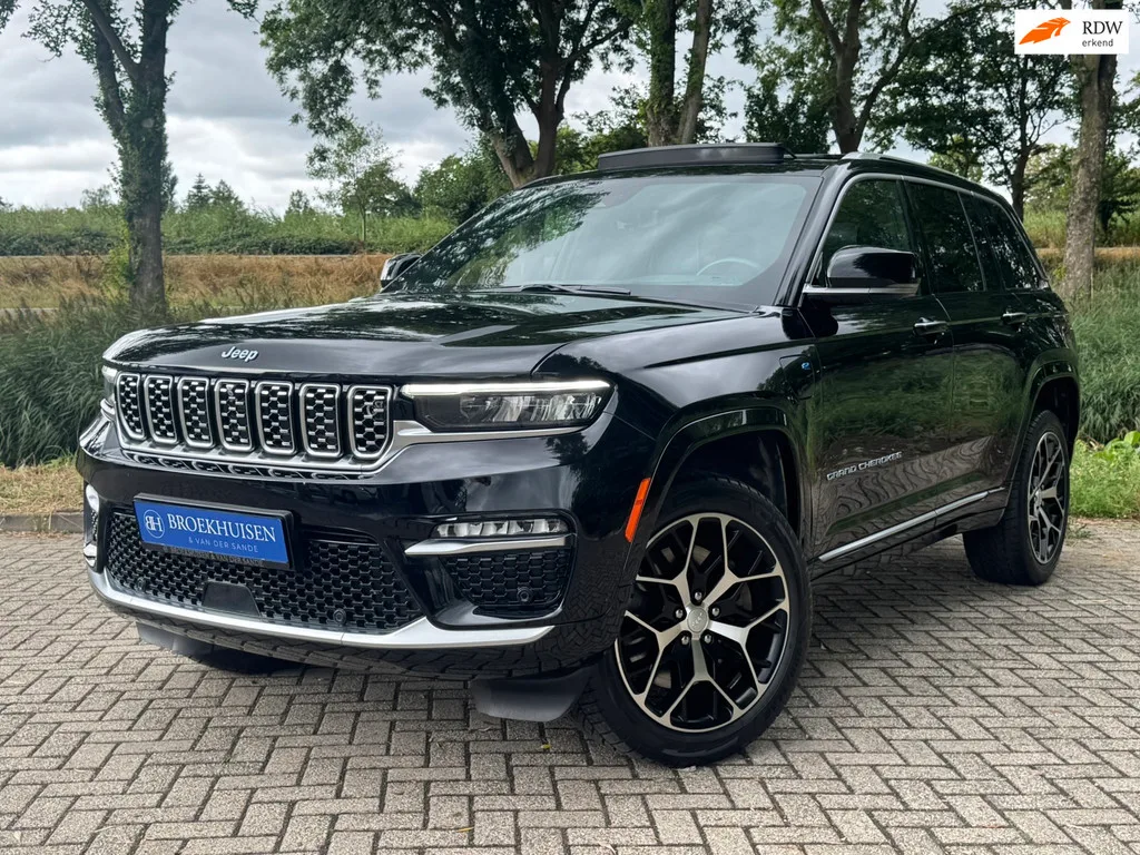 Jeep Grand Cherokee (2023) — foto 1