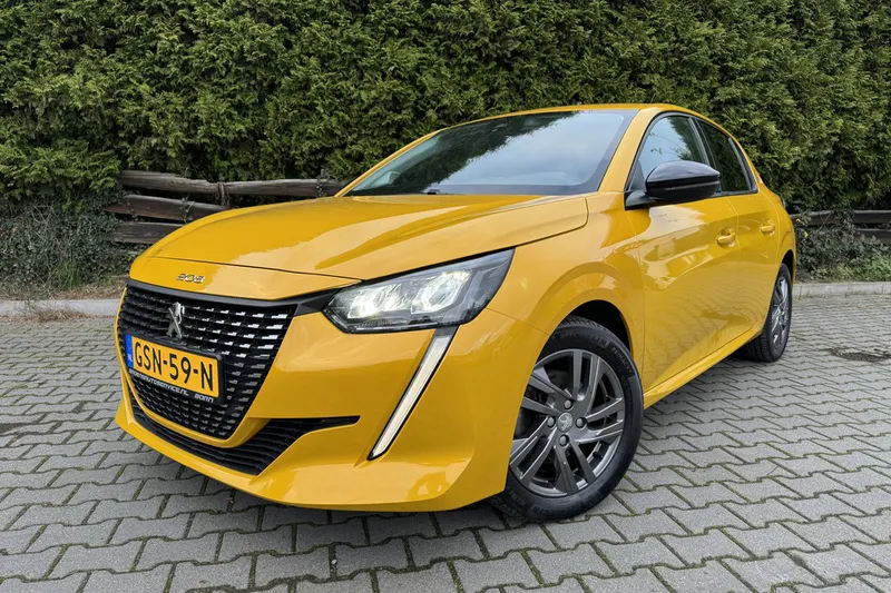 Peugeot 208 (2022)