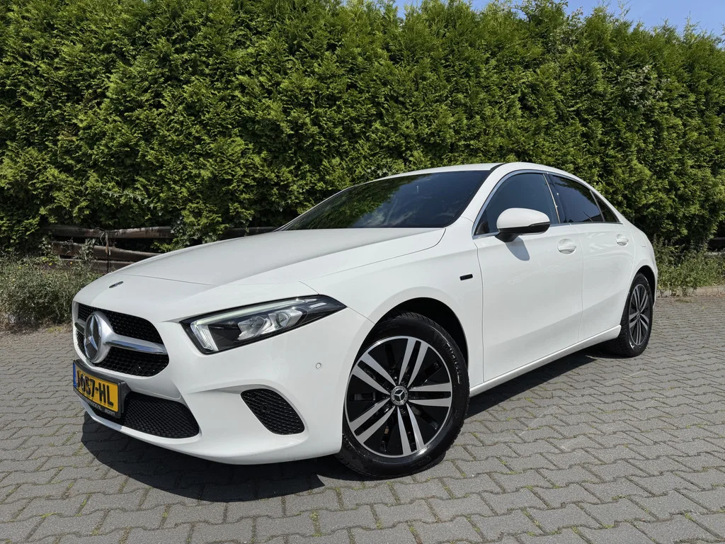 Mercedes-Benz A-Klasse (2020) — foto 1