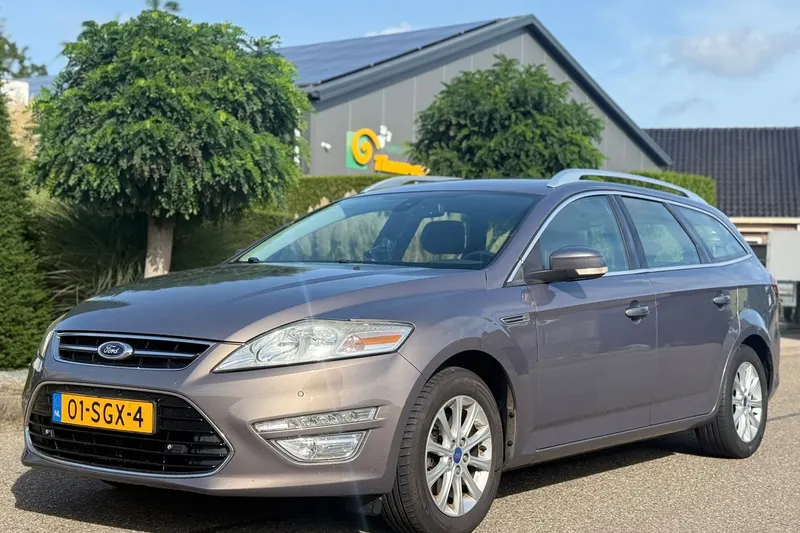 Ford Mondeo (2011)