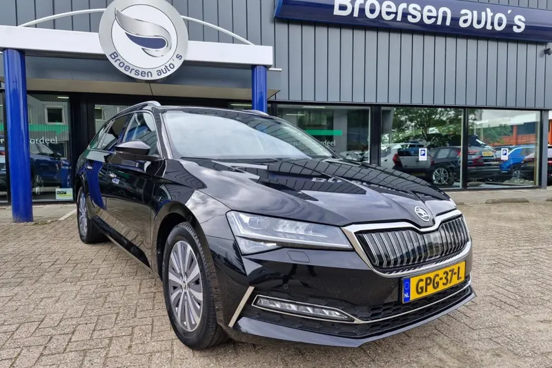 Škoda Superb (2021)