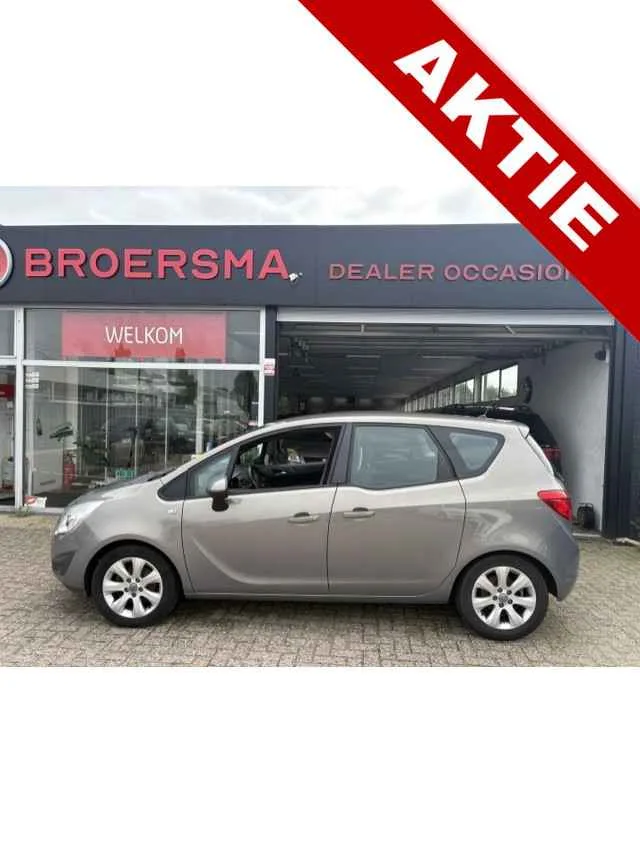 Opel Meriva (2011) — foto 1