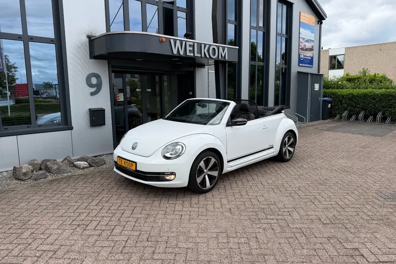 Volkswagen Beetle (2015)