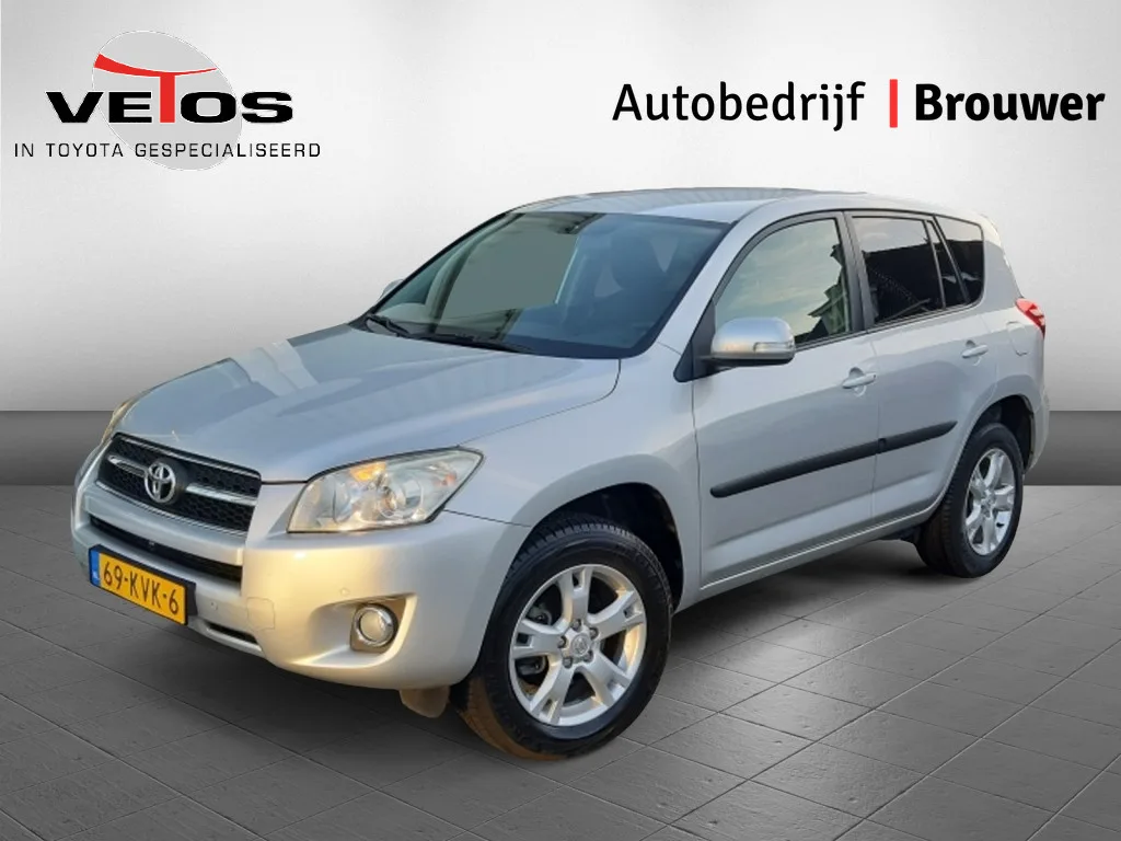 Toyota RAV4 (2010) — foto 1