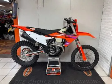 KTM 350 EXC-F (2024) — foto 1