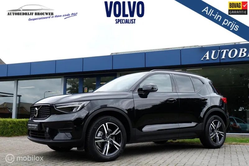Volvo XC40 (2024)