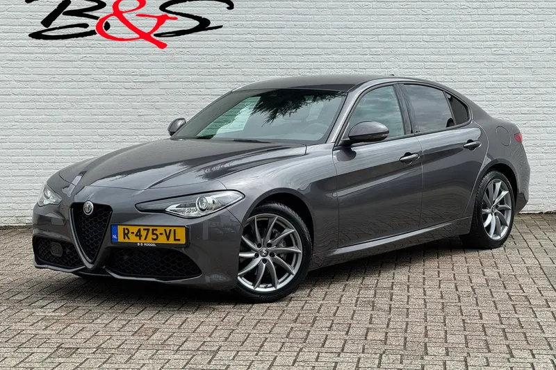 Alfa Romeo Giulia (2022)