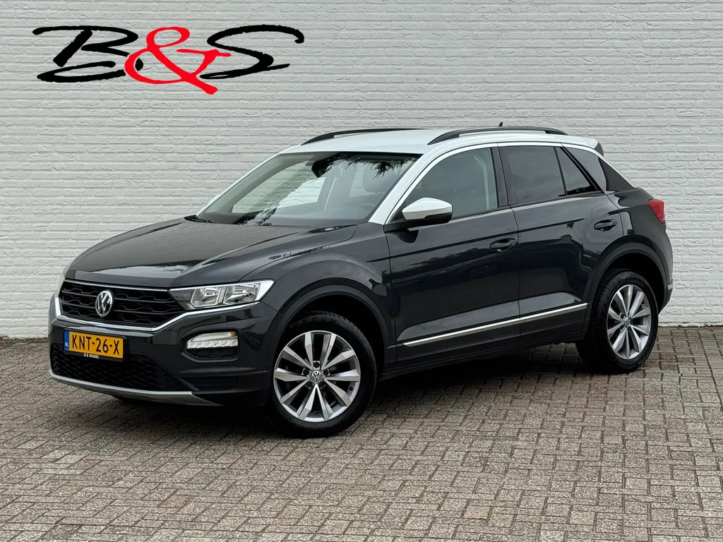 Volkswagen T-Roc (2019) — foto 1