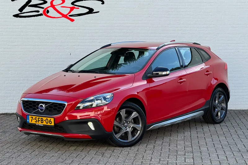 Volvo V40 Cross Country (2013)