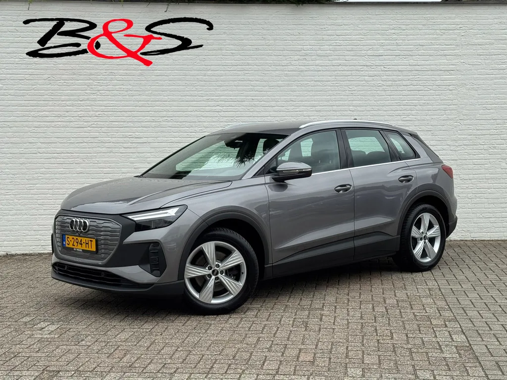Audi Q4 e-tron (2022) — foto 1