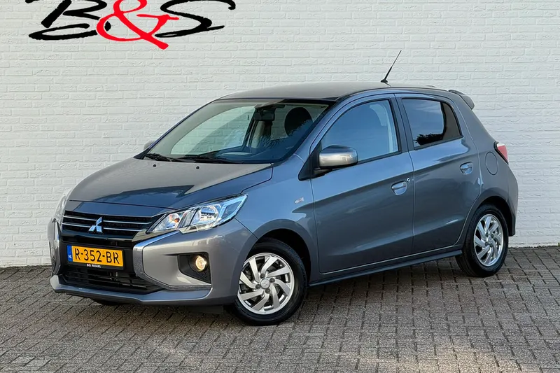 Mitsubishi Space Star (2022)