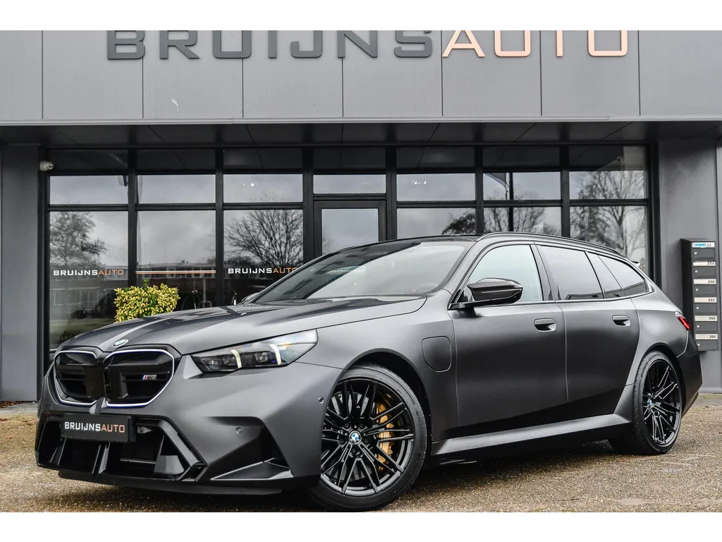 BMW M5 (2025) — foto 1