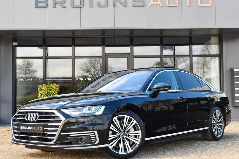 Audi A8 (2021)