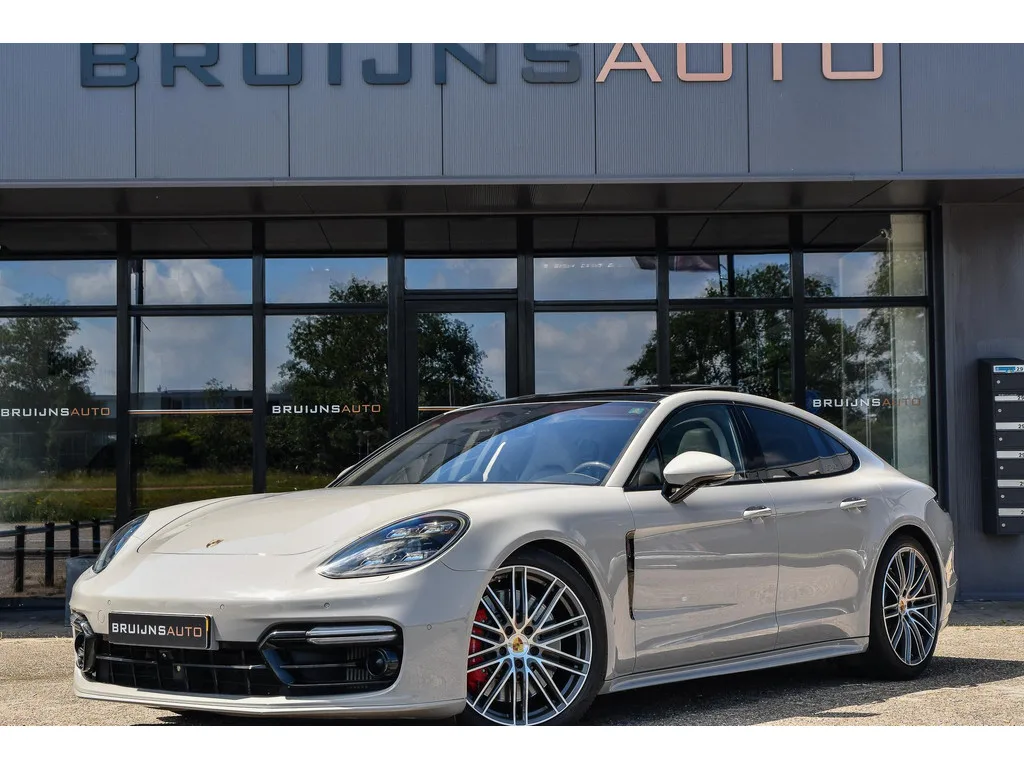 Porsche Panamera (2017) — foto 1