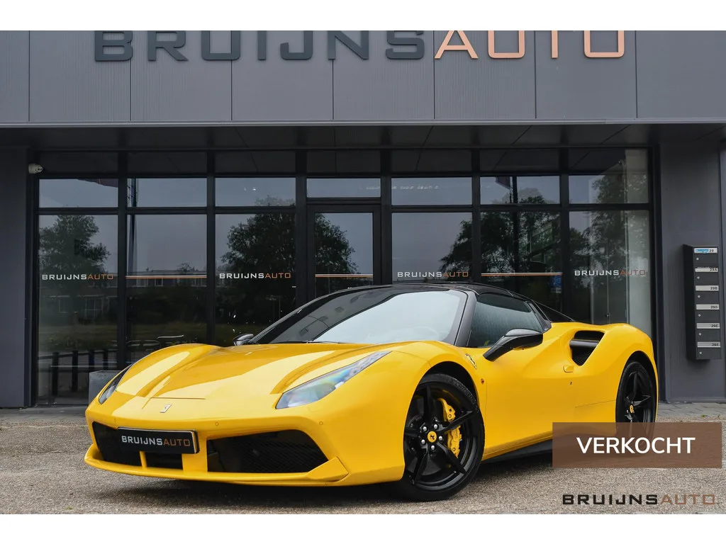 Ferrari 488 (2017) — foto 1