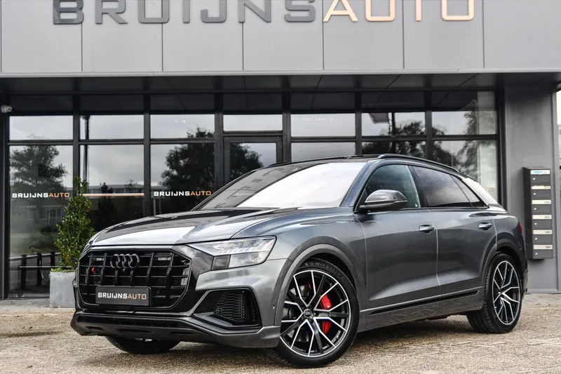 Audi SQ8 (2020)
