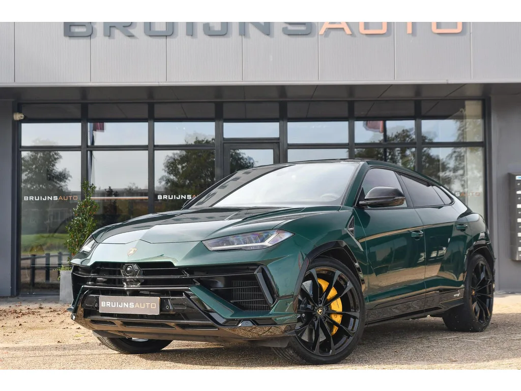 Lamborghini Urus (2023) — foto 1