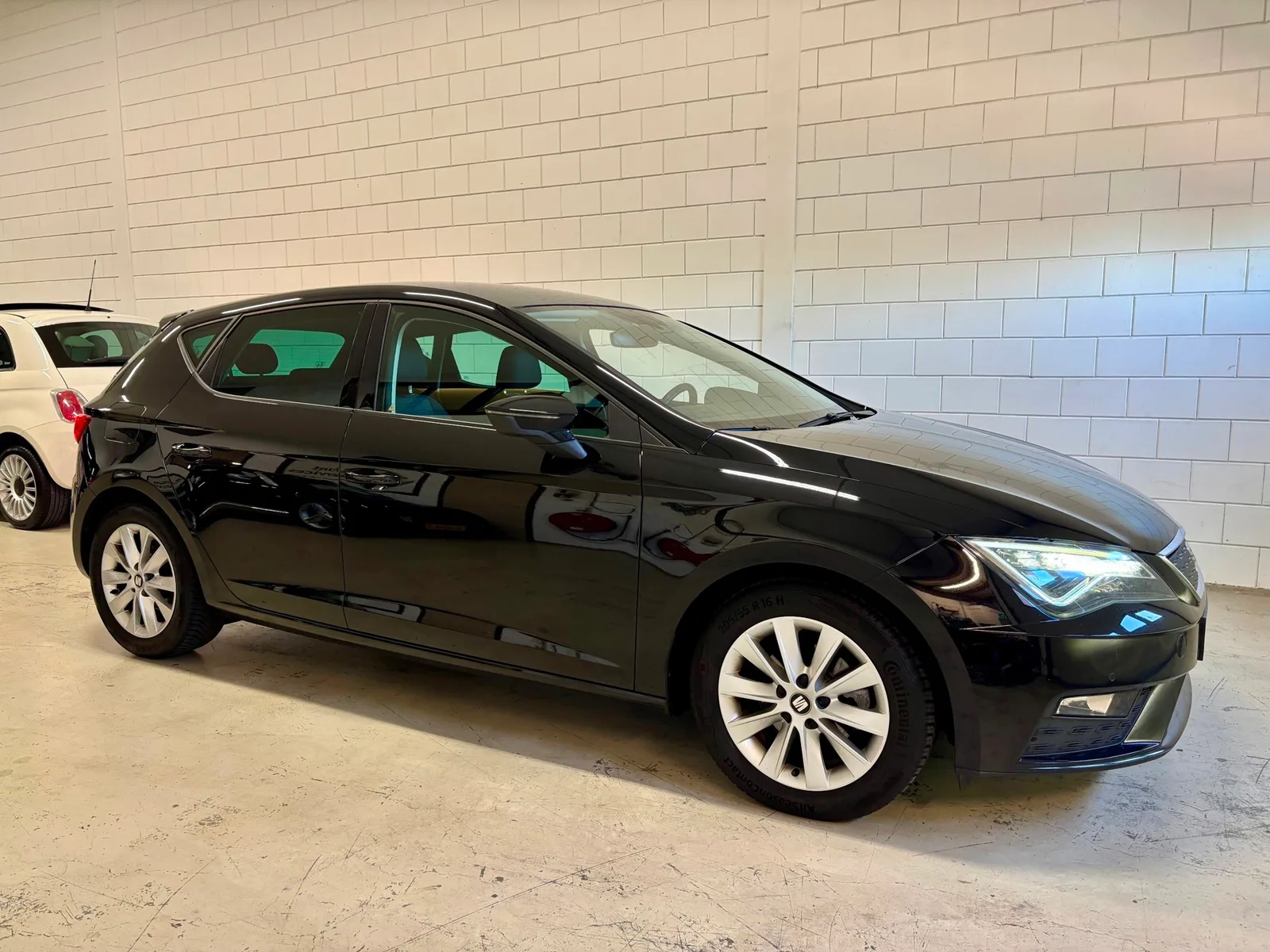 SEAT Leon (2018) — foto 1