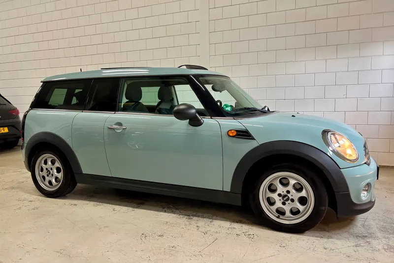 MINI Clubman (2011)