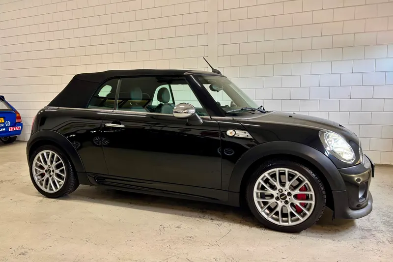 MINI Cabrio (2013)
