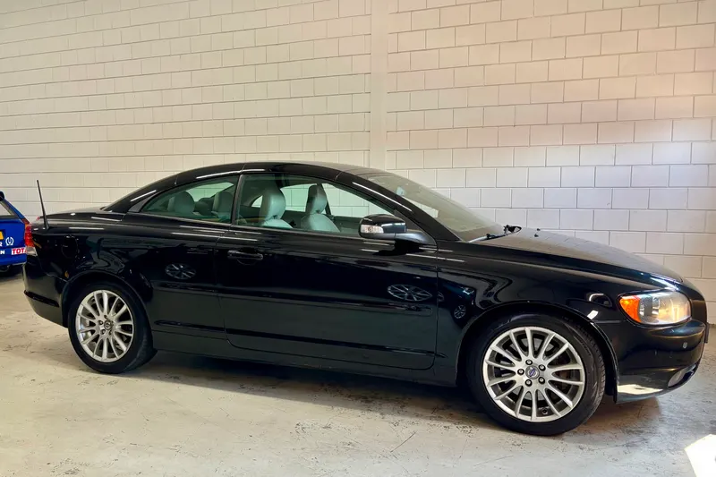 Volvo C70 (2008)