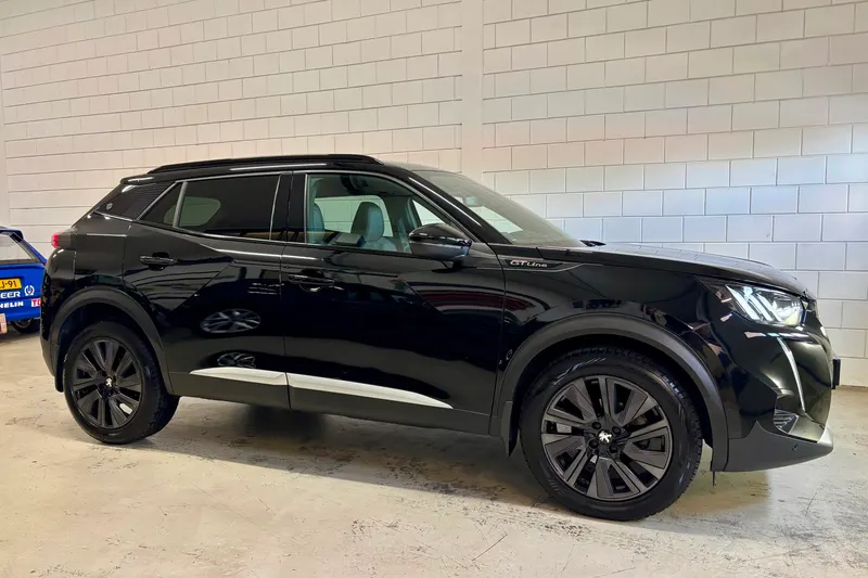 Peugeot 2008 (2020)