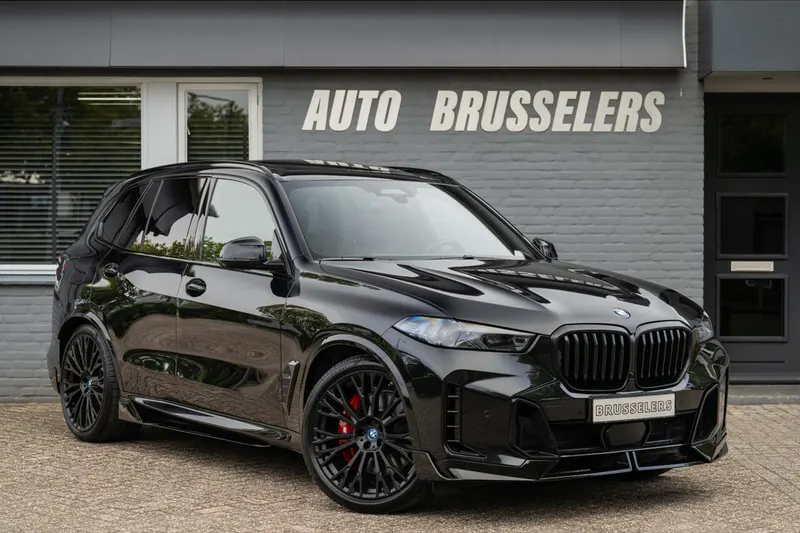 BMW X5 (2023)