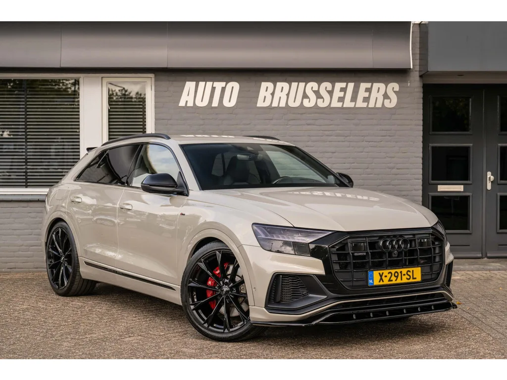 Audi Q8 (2021) — foto 1