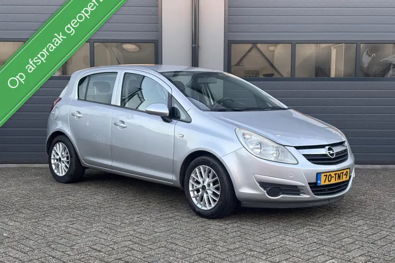 Opel Corsa (2008)