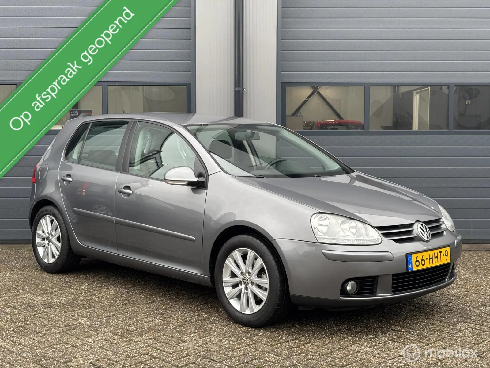 Volkswagen Golf (2008) — foto 1