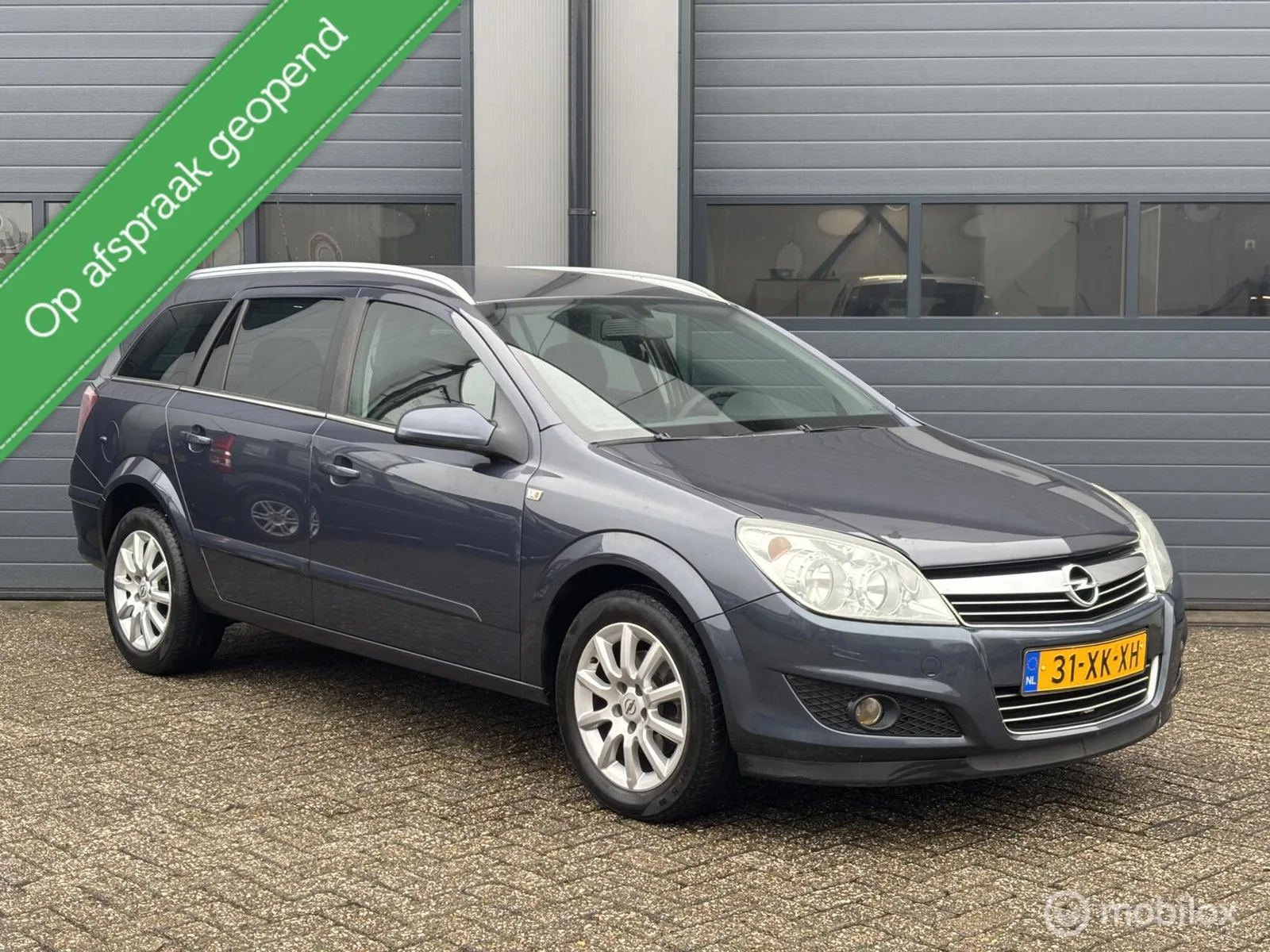 Opel Astra (2007) — foto 1