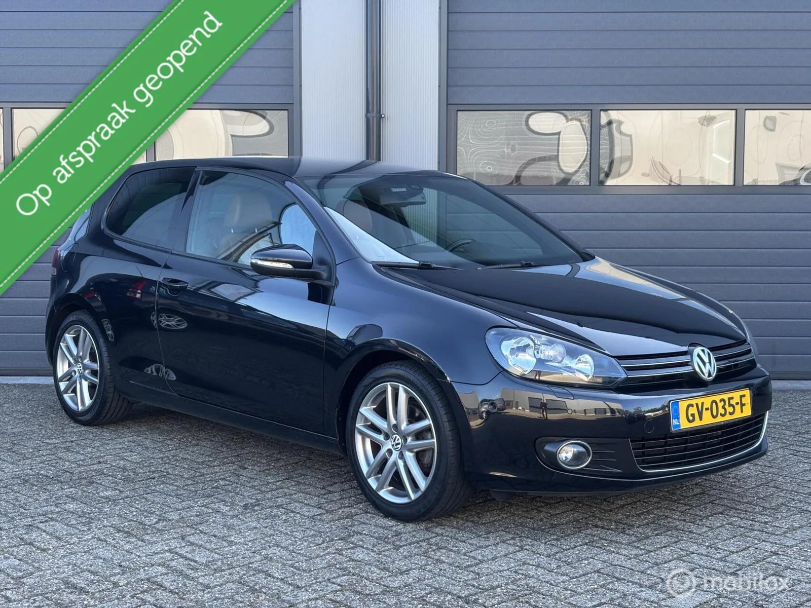 Volkswagen Golf (2010) — foto 1
