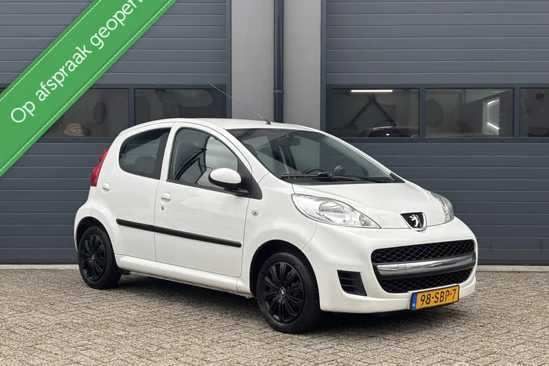 Peugeot 107 (2011)