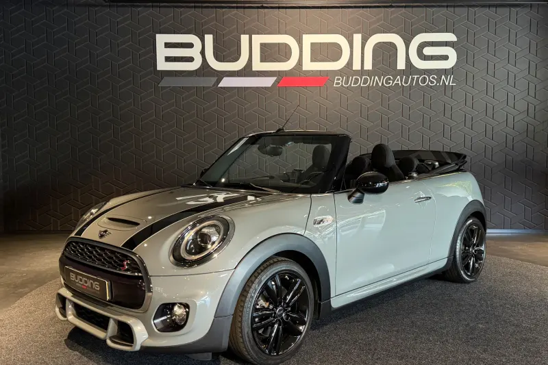 MINI Cabrio (2019)