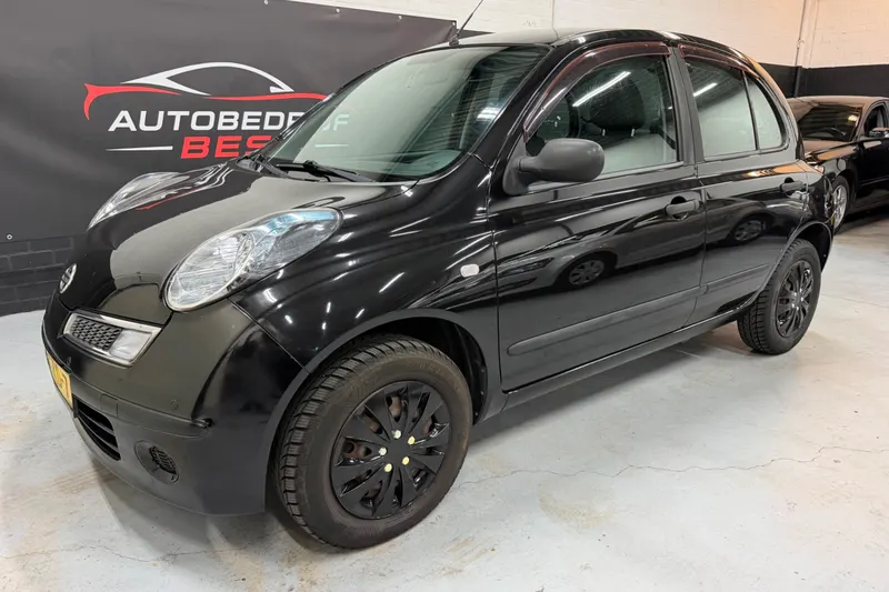 Nissan Micra (2008)