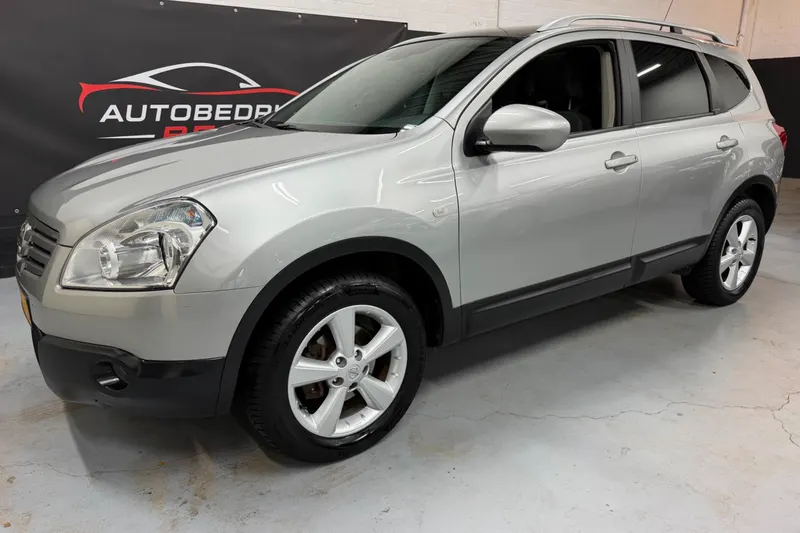 Nissan Qashqai+2 (2009)