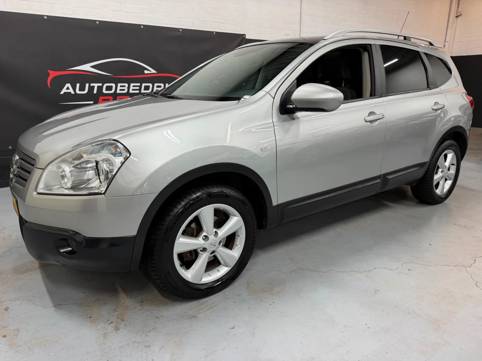 Nissan Qashqai+2 (2009) — foto 1