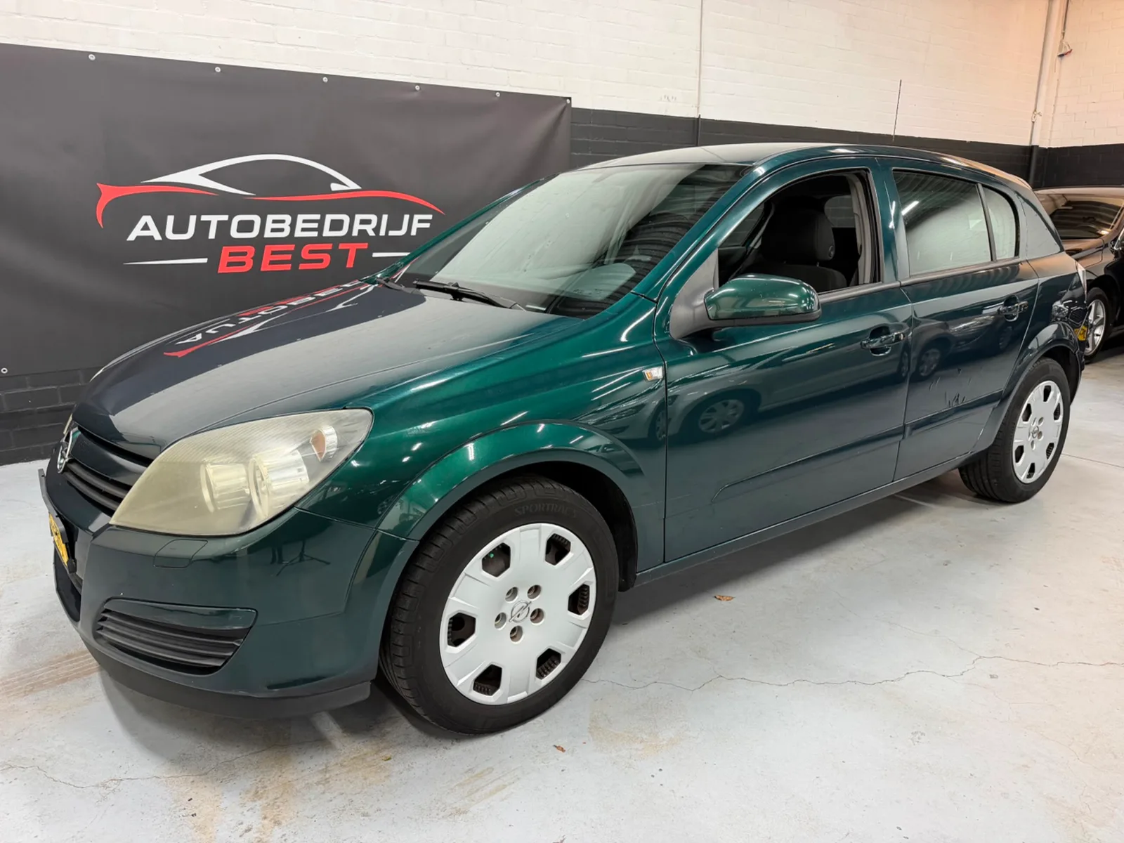Opel Astra (2005) — foto 1