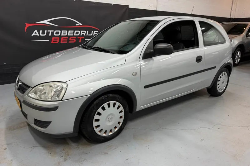 Opel Corsa (2005)