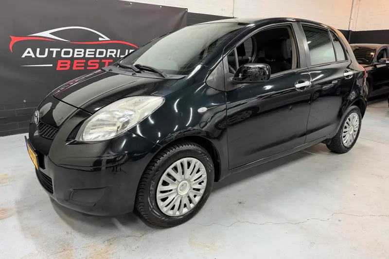 Toyota Yaris (2011)