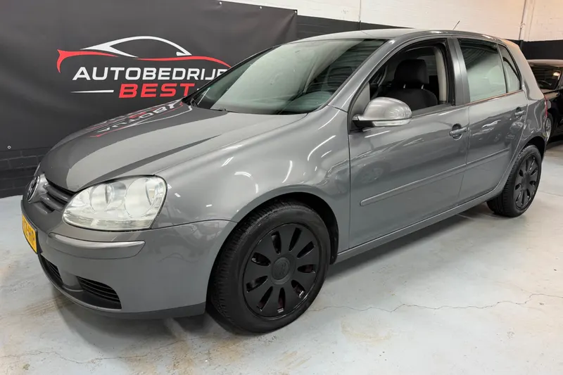 Volkswagen Golf (2007)