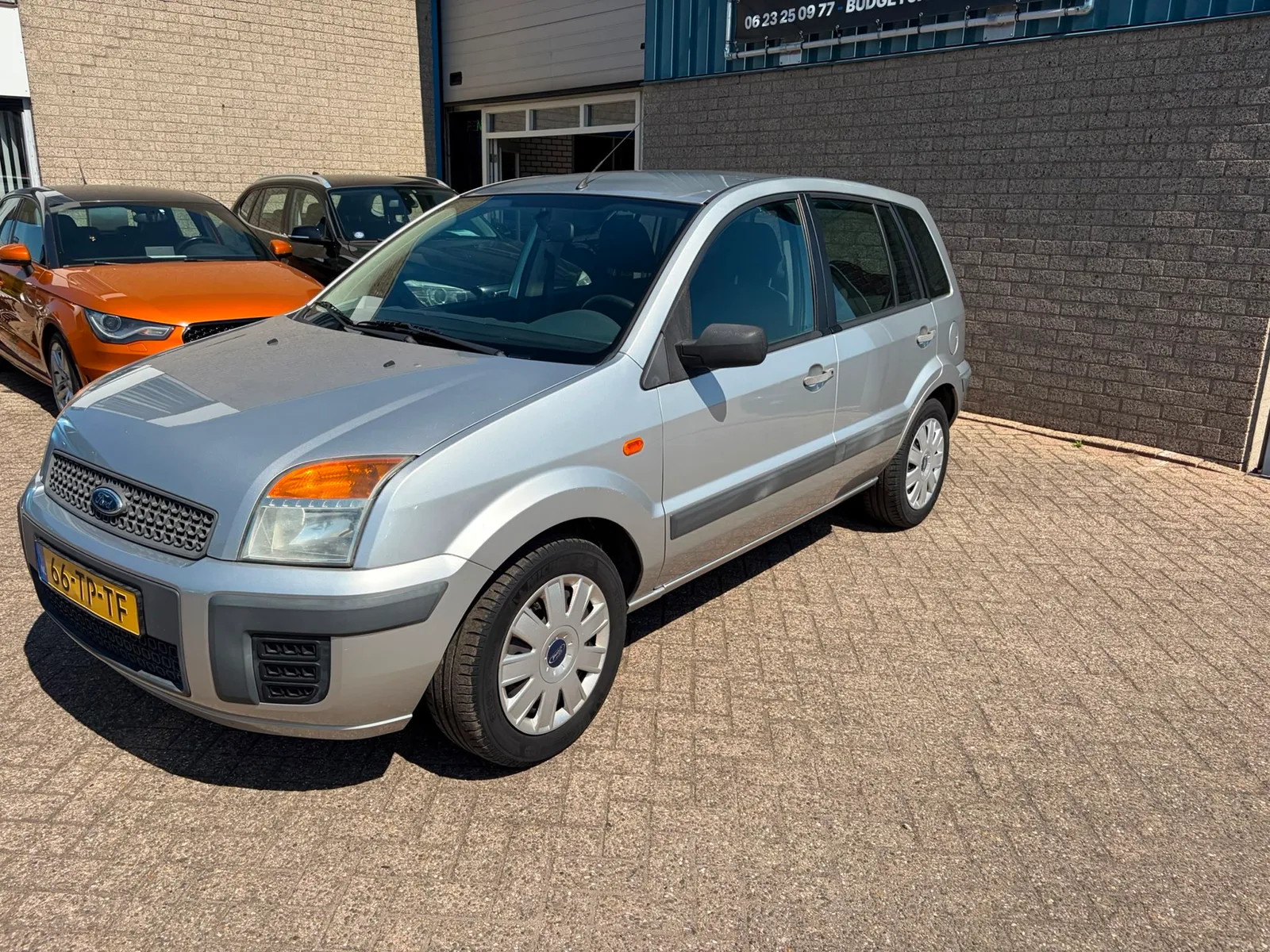 Ford Fusion (2006) — foto 1