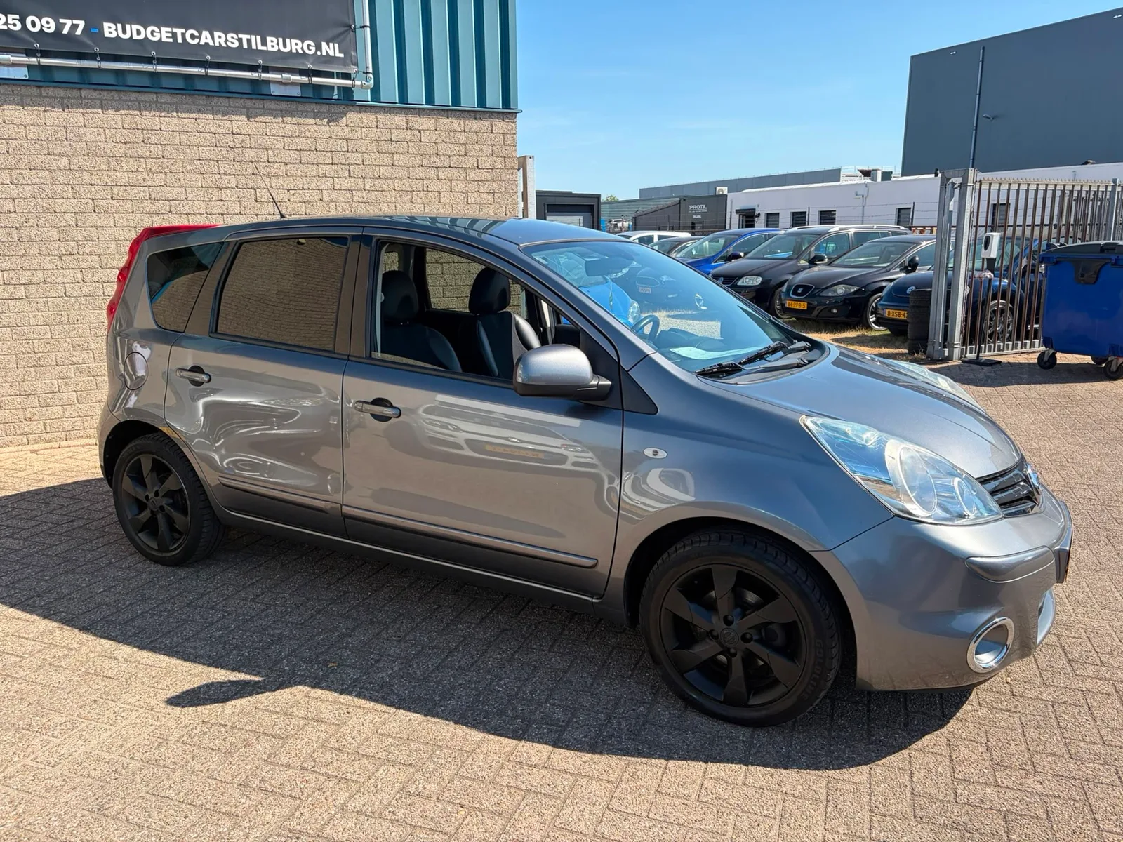 Nissan Note (2013) — foto 1