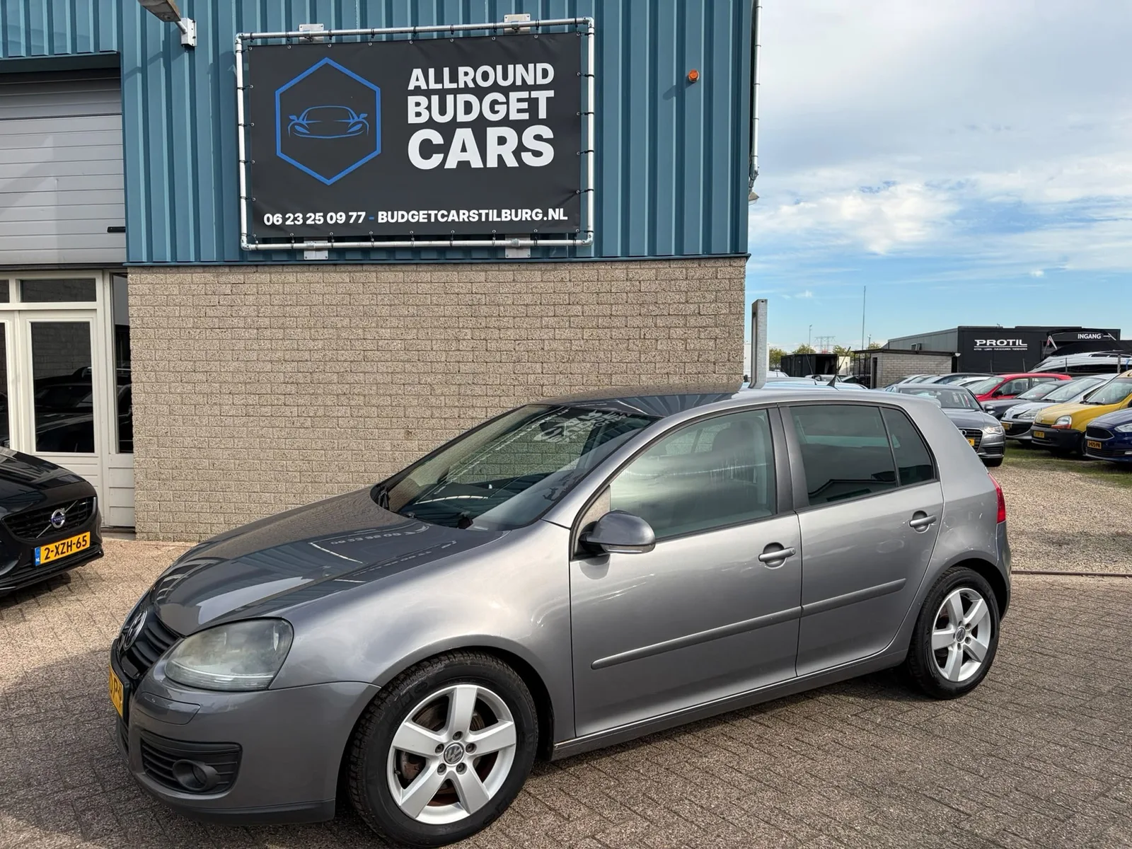 Volkswagen Golf (2008) — foto 1